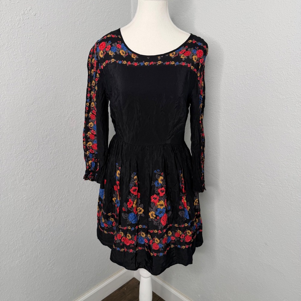 Free People Black Floral Long Sleeve Mini Dress Size 6 Scoop Neck Boho Fit Flare